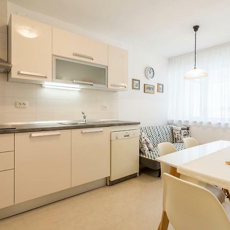 Modern Apartment Near The Beach And Center Of Split Exteriör bild