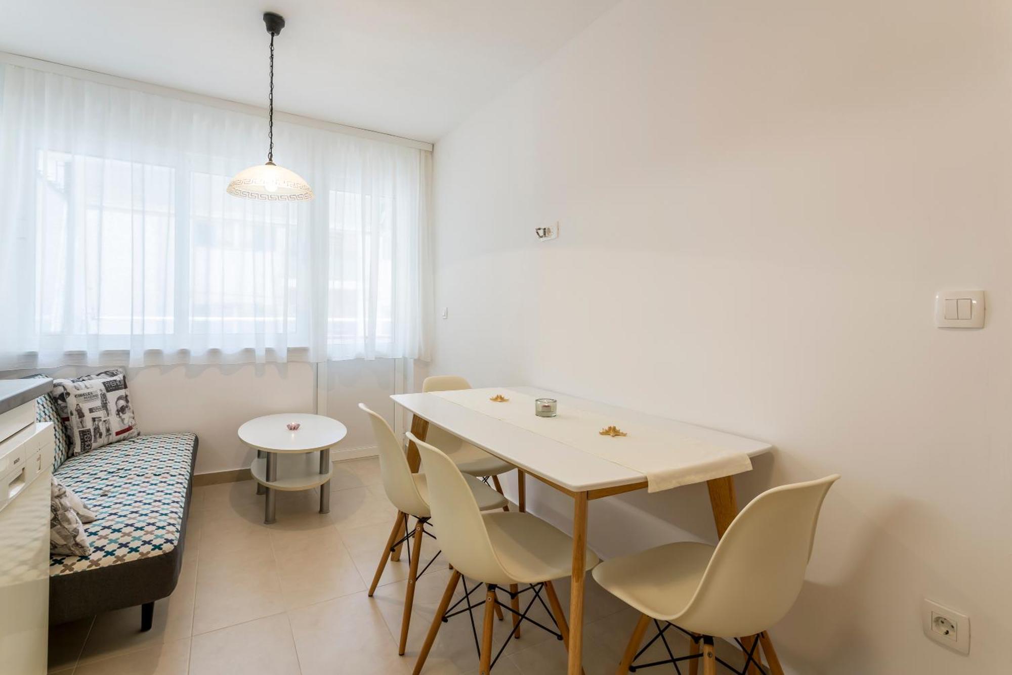Modern Apartment Near The Beach And Center Of Split Exteriör bild