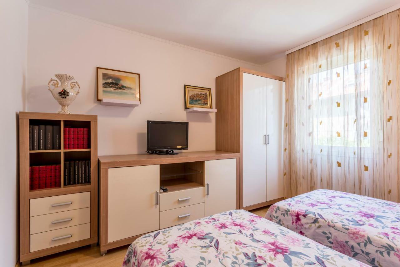 Modern Apartment Near The Beach And Center Of Split Exteriör bild